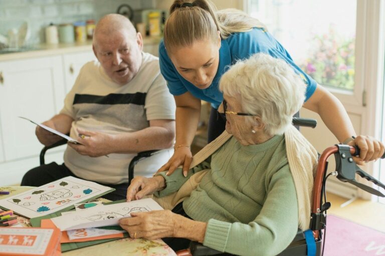 Îngrijitor/îngrijitoare la domiciliu (carer)