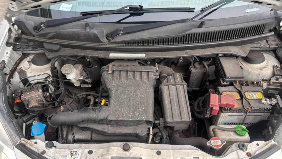 2013 Suzuki Alto 1.0 SZ 5-door manual – poza 4