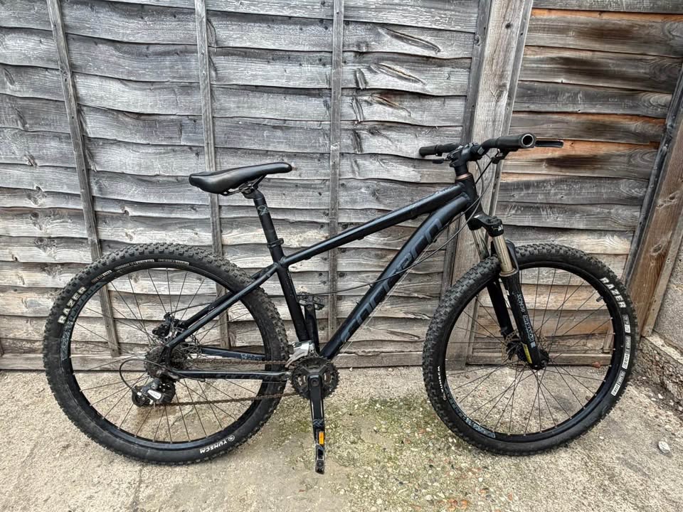 Carrera Bicycle – poza 2
