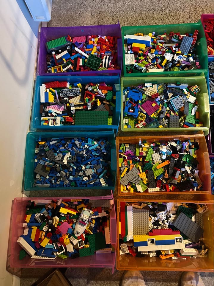 Huge collection of lego ,baseplates , vehicle's, wheels etc – poza 2