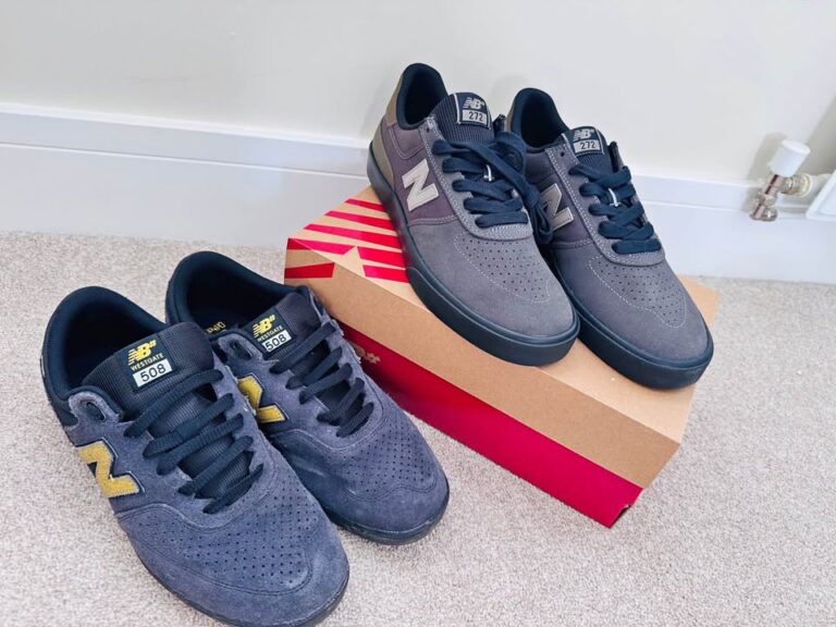 2 pairs of men’s new balance trainers