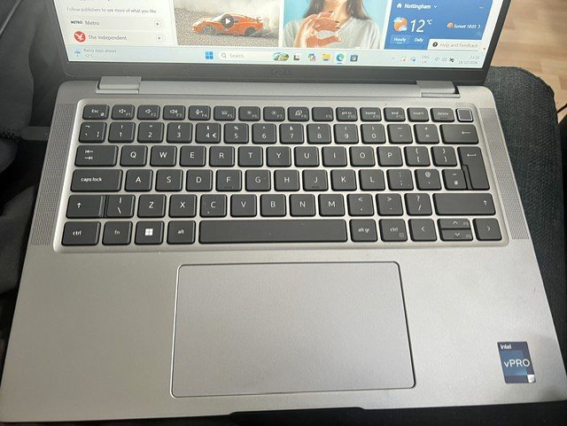 Latitude 7450 Barely used