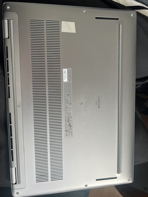 Latitude 7450 Barely used – poza 3