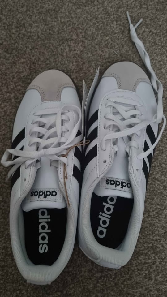 Adidas trainers – poza 2