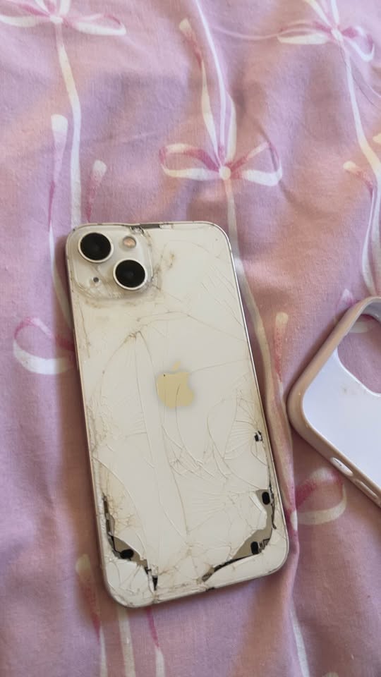 I phone 13 – poza 2