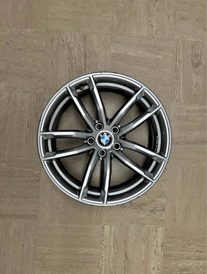Genuine BMW 18” 662M M Sport Alloy Wheel – G30 5 Series