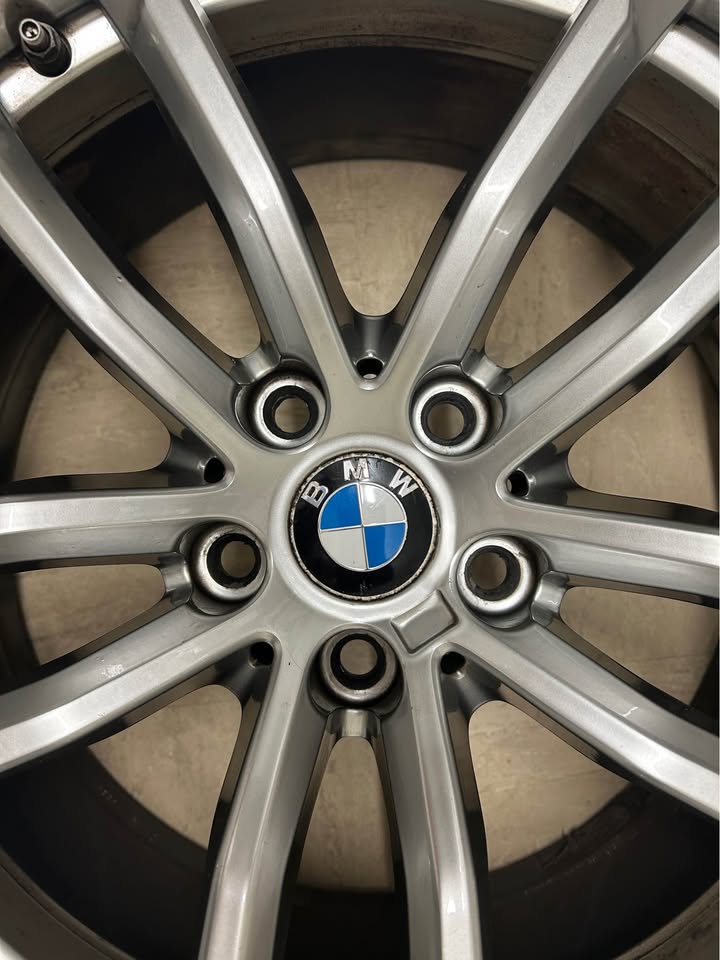 Genuine BMW 18” 662M M Sport Alloy Wheel – G30 5 Series – poza 3